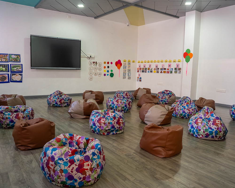 Swiper image - Yuvabharathi nursery