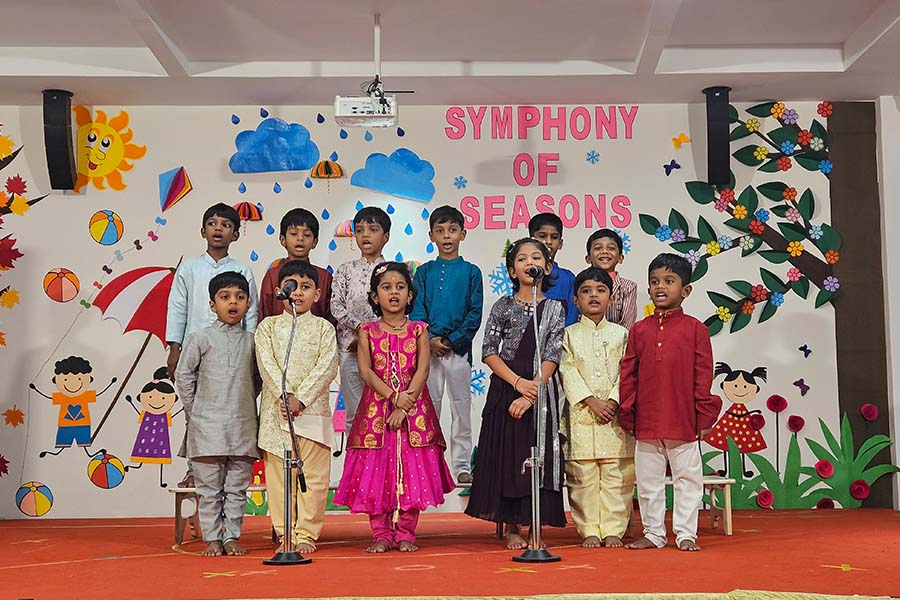 annualday image - Yuvabharathi Nursery